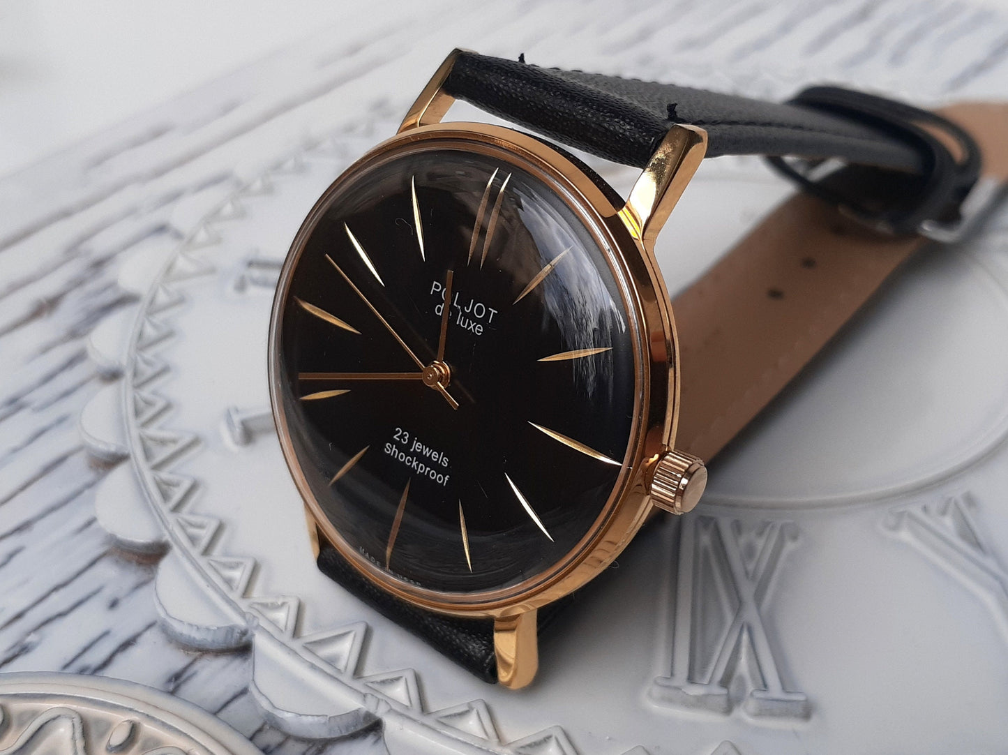 Soviet watch - "Poljot De Luxe" - Slim Watch 8mm thickness