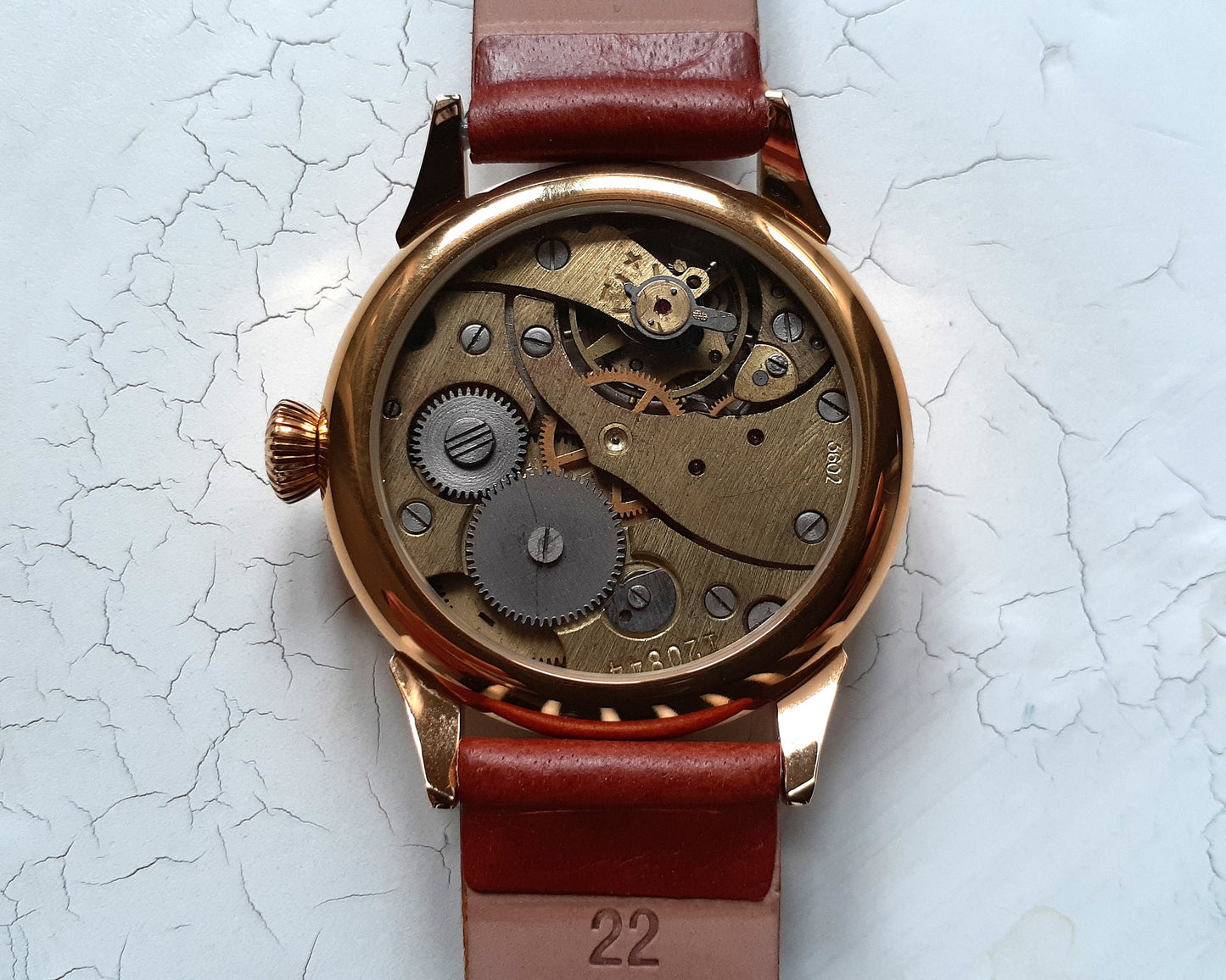 Soviet watch "Molnija" , classic watch , gold watch
