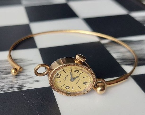 Soviet watch "Chaika" with beautiful bracelet , Vintage Watch ,Womens watch ,gold watch , Mechanical watch