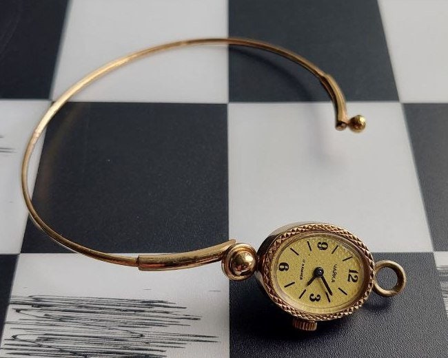Soviet watch "Chaika" with beautiful bracelet , Vintage Watch ,Womens watch ,gold watch , Mechanical watch