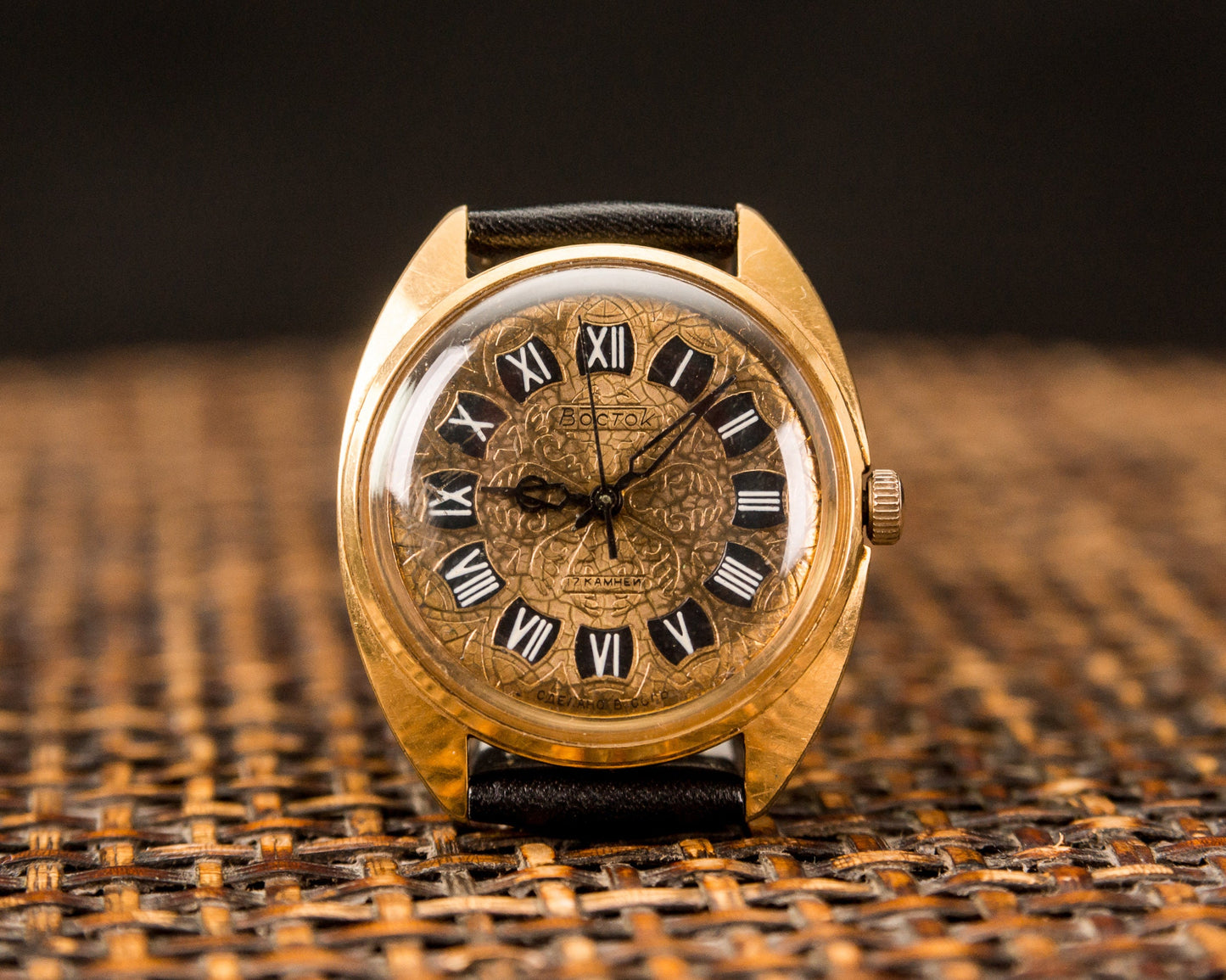 Soviet watch "Vostok", Vintage Watch, gold plated watch ,Mens watch, Mechanical watch, Unisex watch , gents watch, Yellow watch