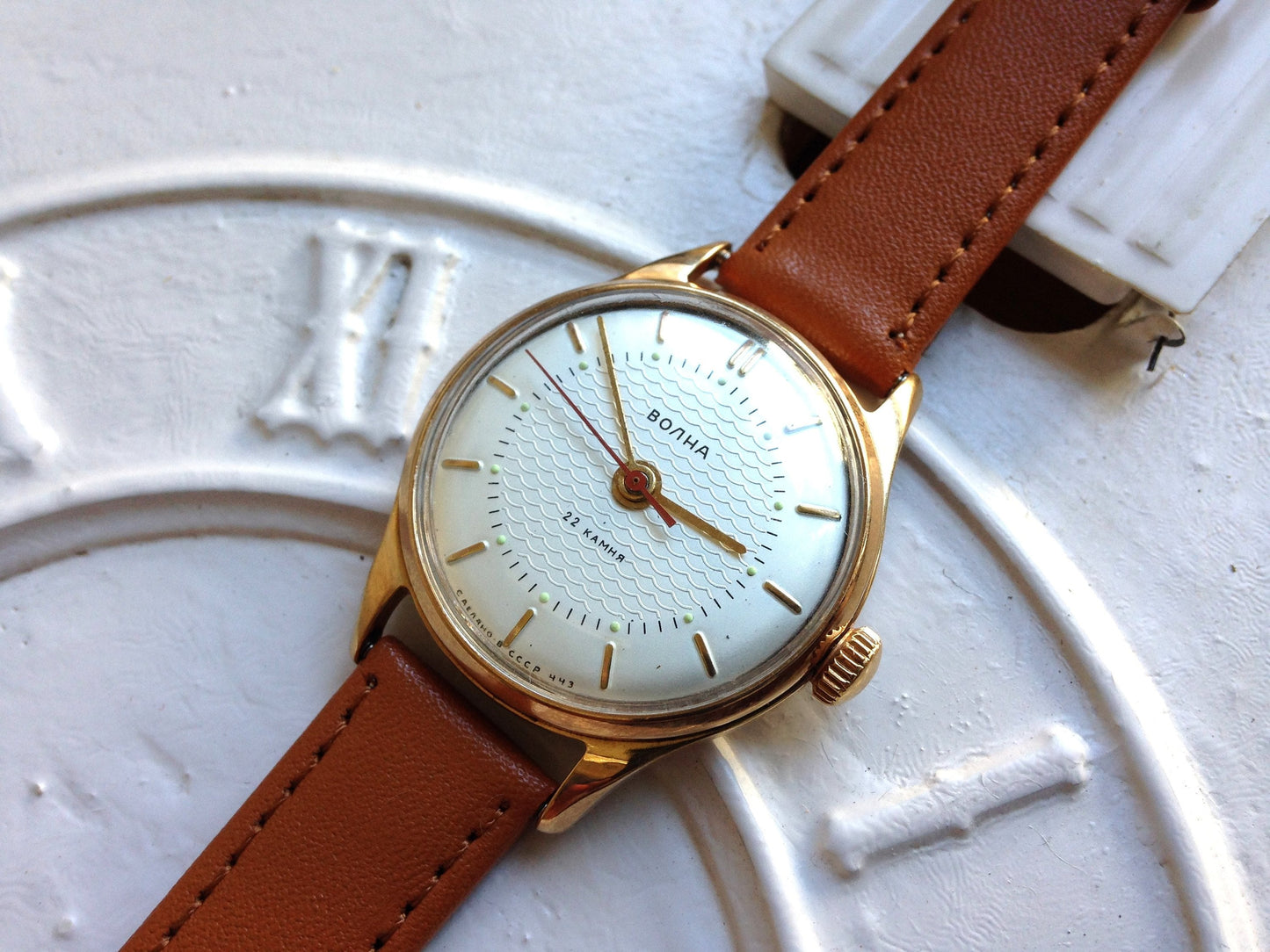 Soviet watch "Wave" ,Men's watch , Vintage Watch , gold watch, classic watch, Ukraine watch
