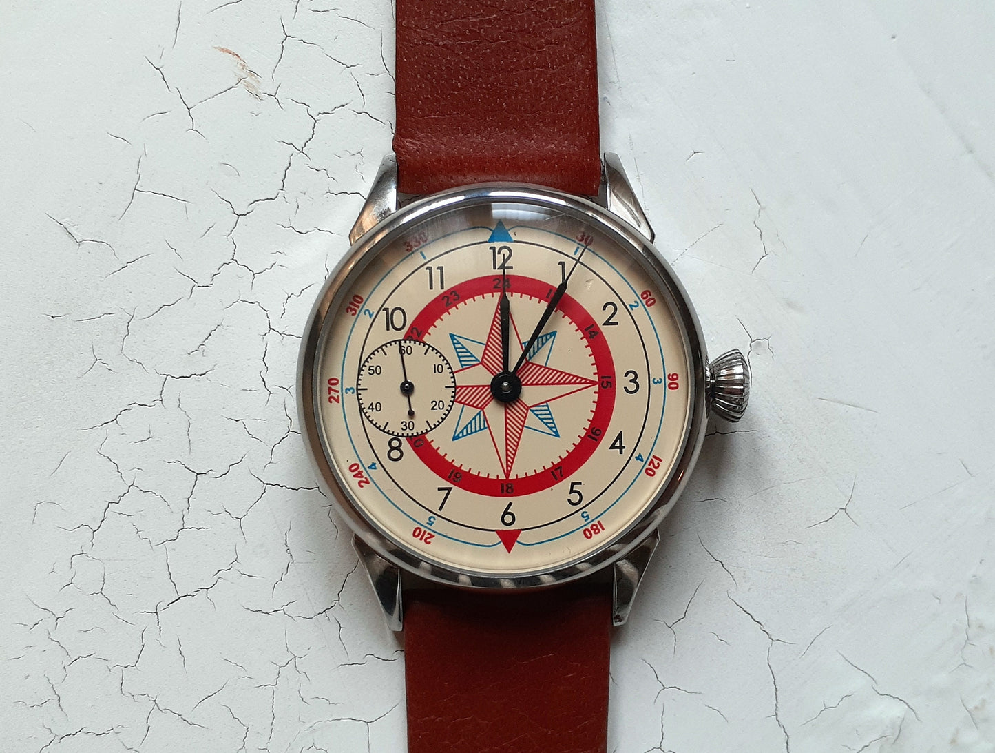 Soviet watch "Molnija"- "Wind Rose"