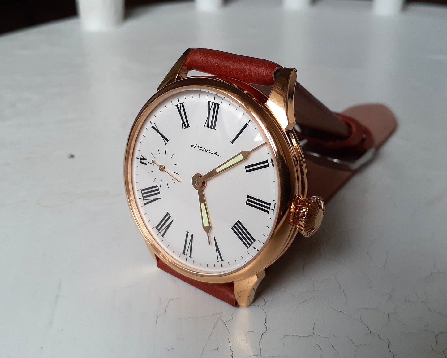 Soviet watch "Molnija" , classic watch , gold watch