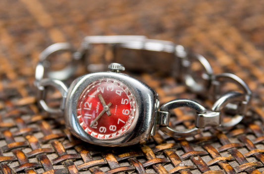 Soviet watch "Chaika", Russian watch ,Vintage Watch,  Mechanical watch ,ladies watch   red watch