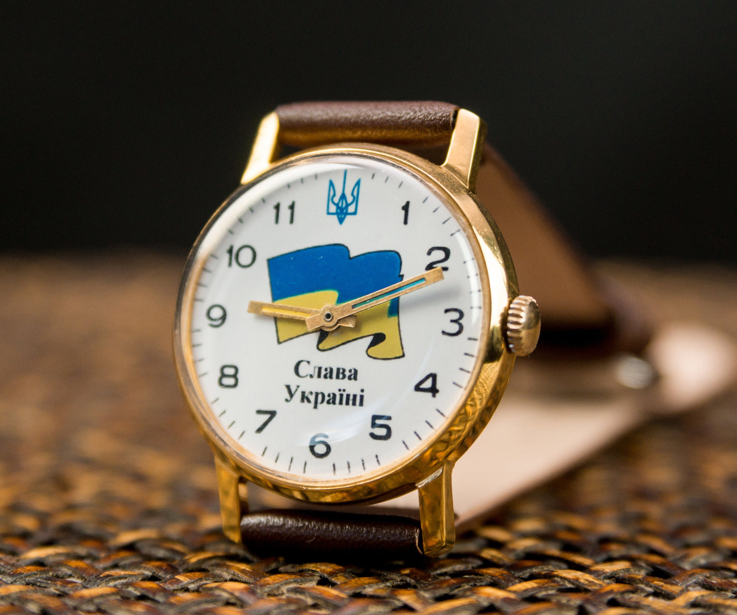 Vintage watch "Слава Україні" "Glory to Ukraine", Stand with Ukraine ,Ukraine art  ,Ukraine watch ,Ukrainian flag ,Support Ukraine