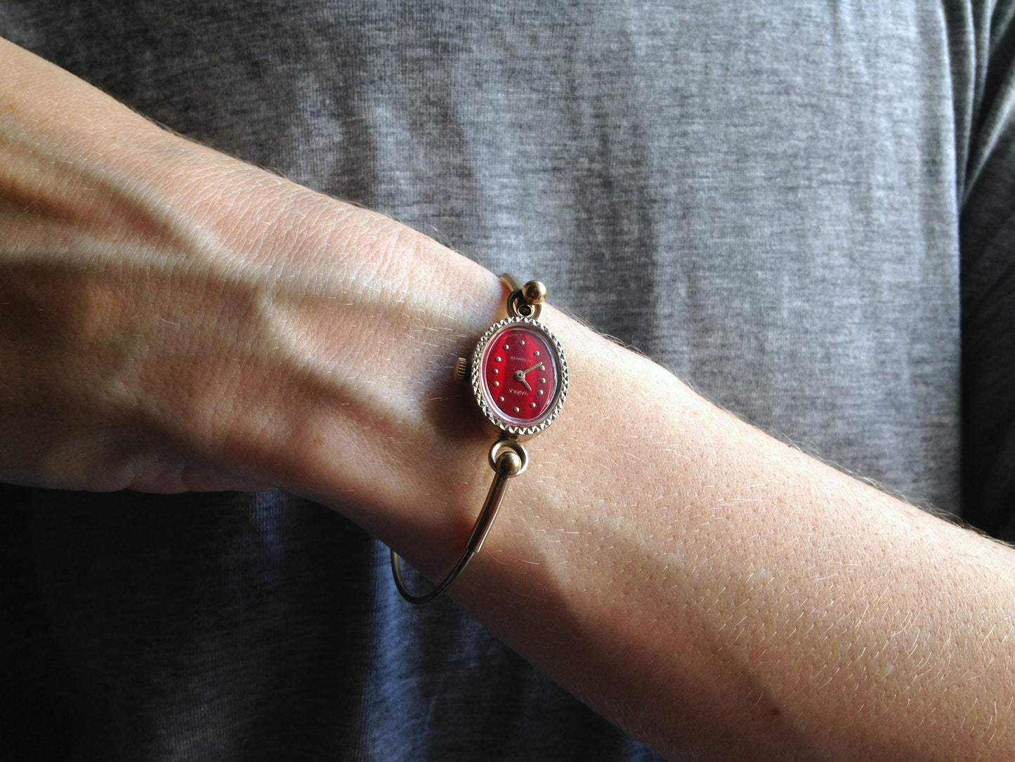 Soviet watch - "Chaika" with beautiful bracelet , Vintage Watch  ,Womens watch ,gold watch , Mechanical watch