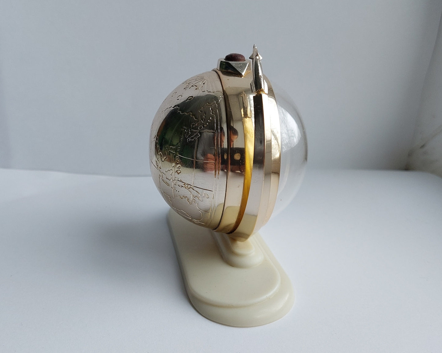 Vintage alarm clock "Earth" ,Soviet clock, Earth clock , Mechanical clock , space flight clock ,
