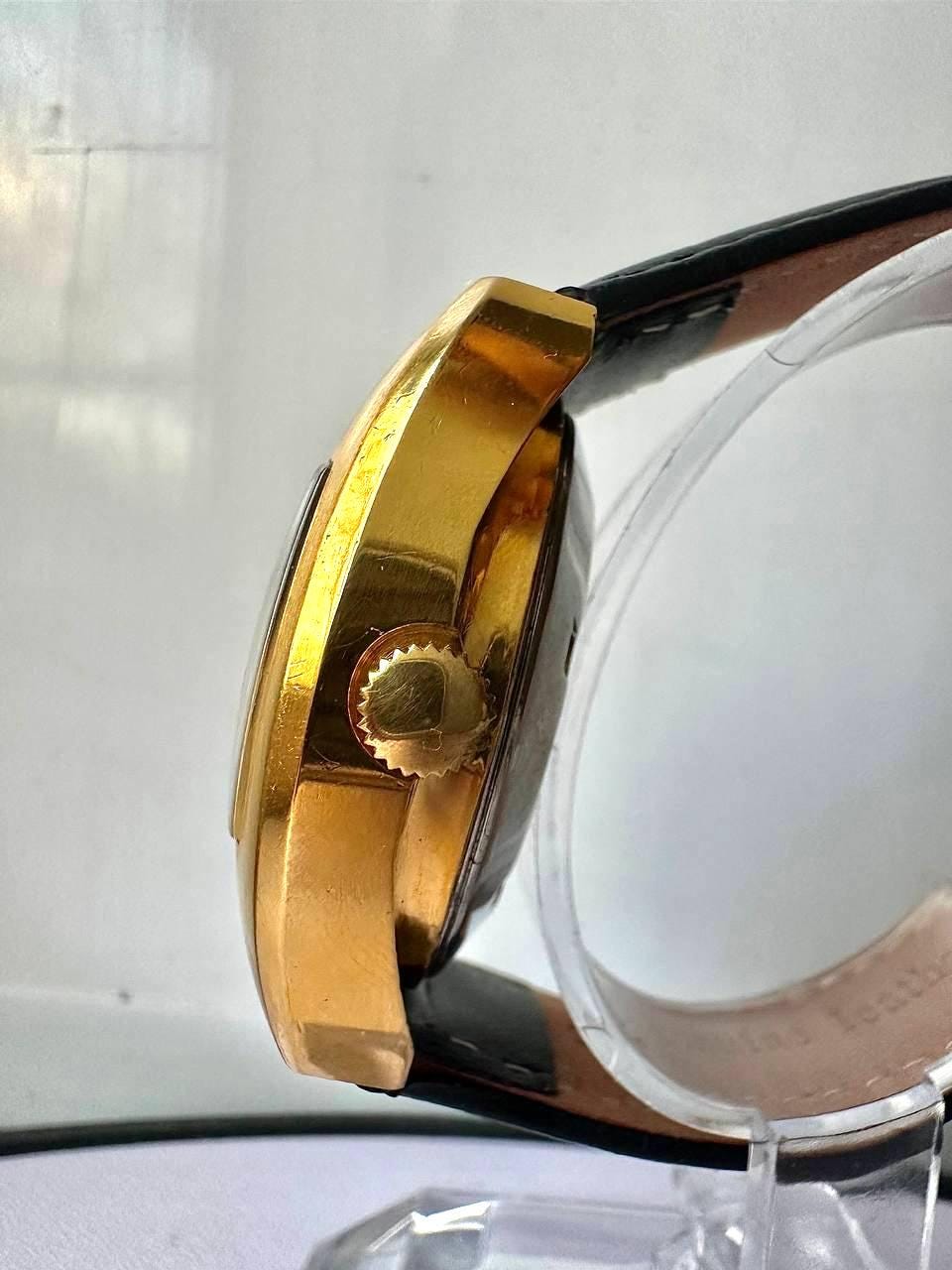 Swiss watch ,Sicura watch, Vintage watch ,  Mens watch, Mechanical watch ,Original Watch