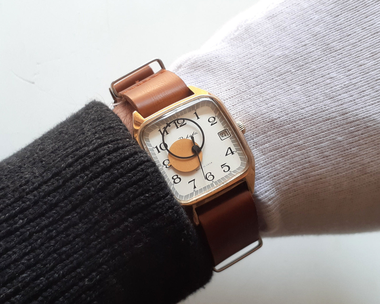 Vintage Watch "Copernicus" , Sun and Moon watch, sun moon watch, round hands watch