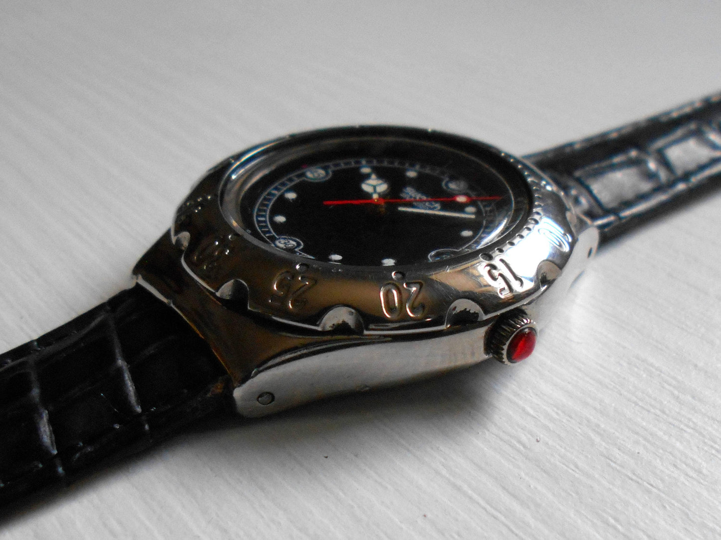 Swiss watch "Swatch" ,Vintage watch ,Mens watch ,Swatch Watch, lack white watch, watch men