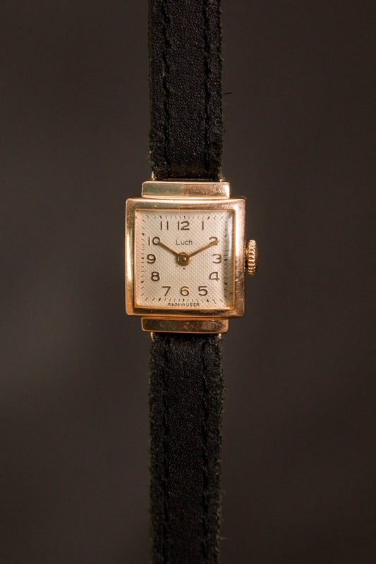 Vintage Gold Watch 18k, Ukraine watch, Soviet watch ,Womens watch, Gold Watch ,Vintage Watch ,Watch Women