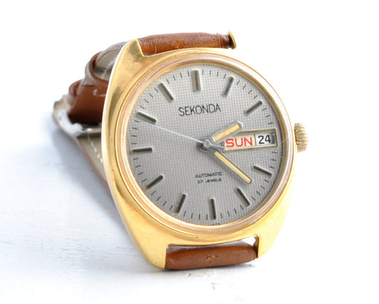 Soviet watch "Sekonda", Mens watch, Ukraine watch, Vintage Watch , gold watch ,Mens watch, boyfriends watch