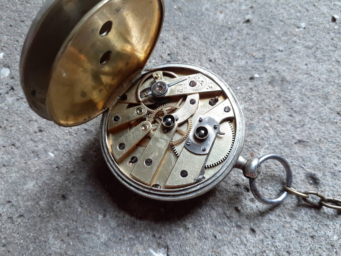 Swiss Watch - Antique watch - with winding key