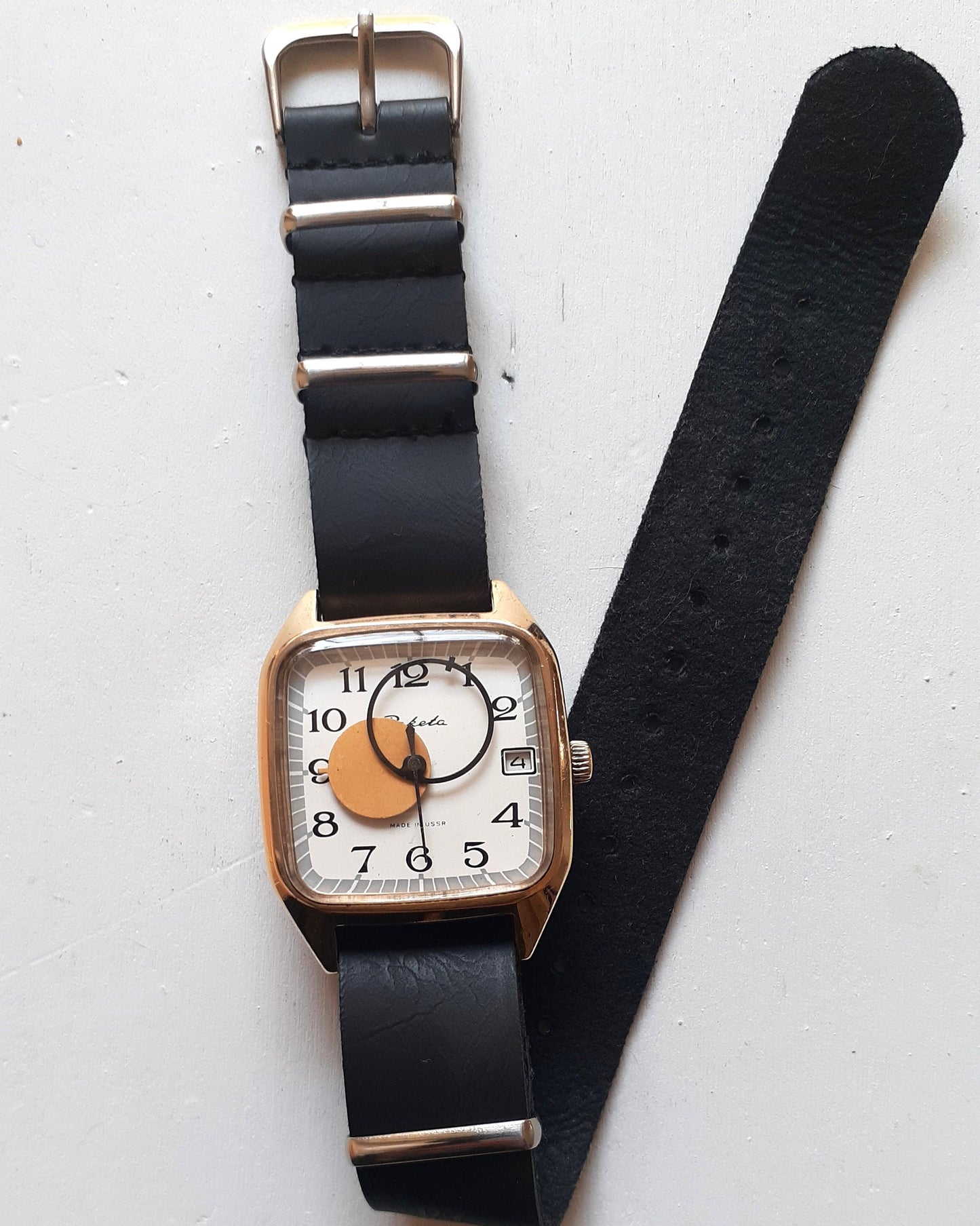 Vintage Watch "Copernicus" , Sun and Moon watch, sun moon watch, round hands watch