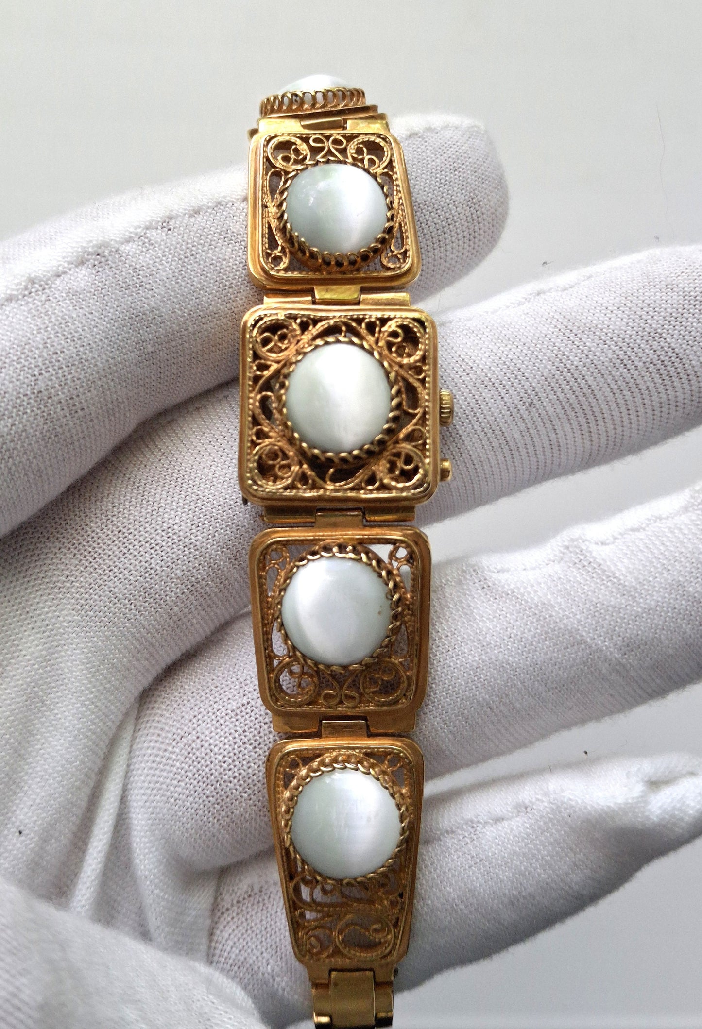 Soviet watch "Chaika" with moon stones, Vintage Watch ,Ukraine watch ,Womens watch ,gold watch , Mechanical watch, Christmas Gift WATCH