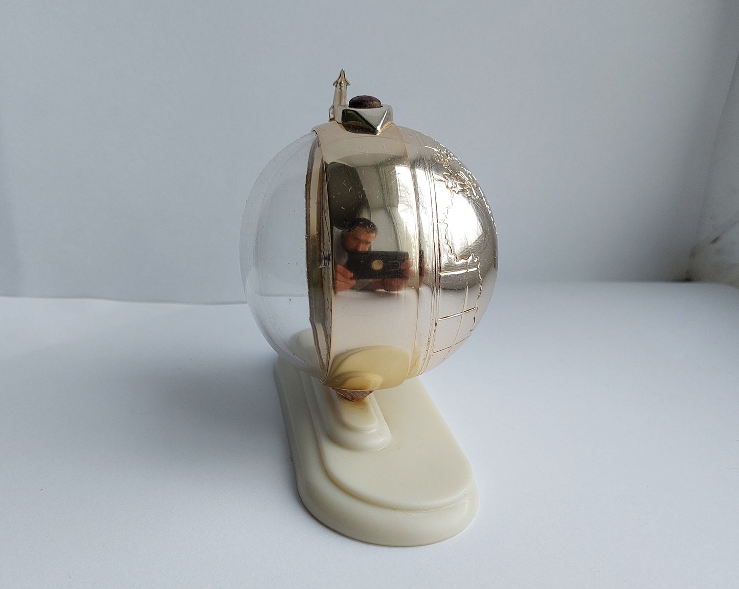 Vintage alarm clock "Earth" ,Soviet clock, Earth clock , Mechanical clock , space flight clock ,