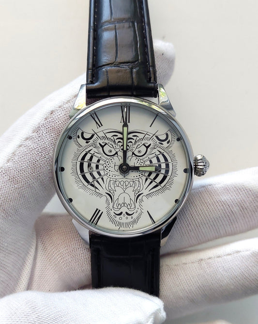 Soviet watch "Molnija", Vintage Watch , Mens watch ,tiger watch, cat watch