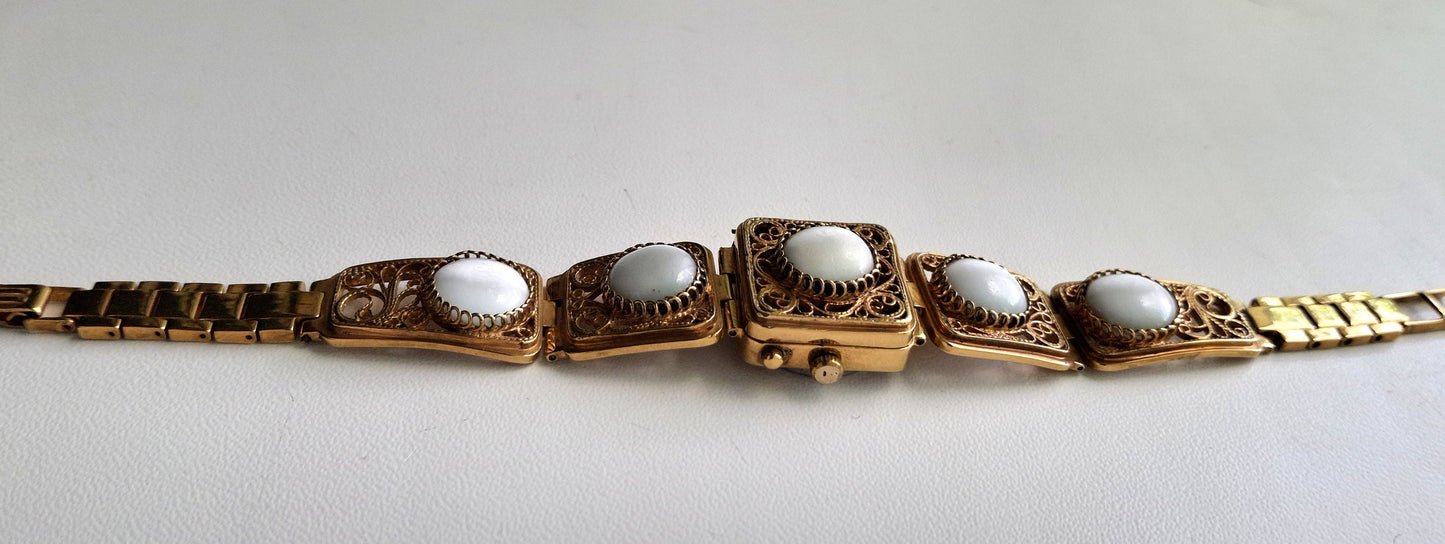 Soviet watch "Chaika" with moon stones, Vintage Watch ,Ukraine watch ,Womens watch ,gold watch , Mechanical watch, Christmas Gift WATCH
