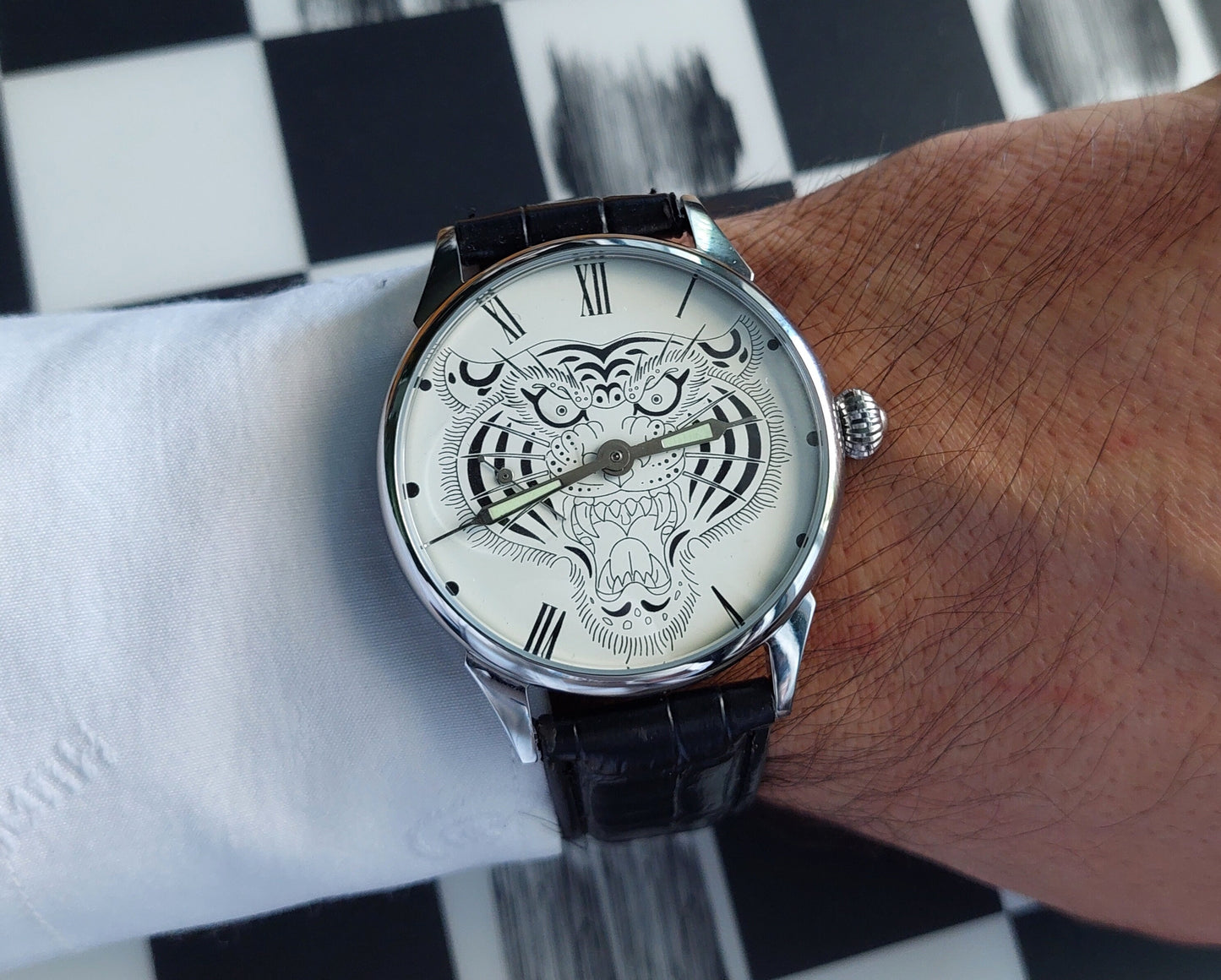 Soviet watch "Molnija", Vintage Watch , Mens watch ,tiger watch, cat watch