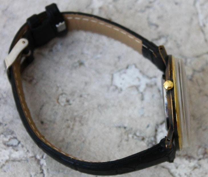 Soviet watch "Seconda" , Big Watch, Mens watch ,Womens watch, Gold plated watch, Ukraine watch, Vintage Watch, Black watch