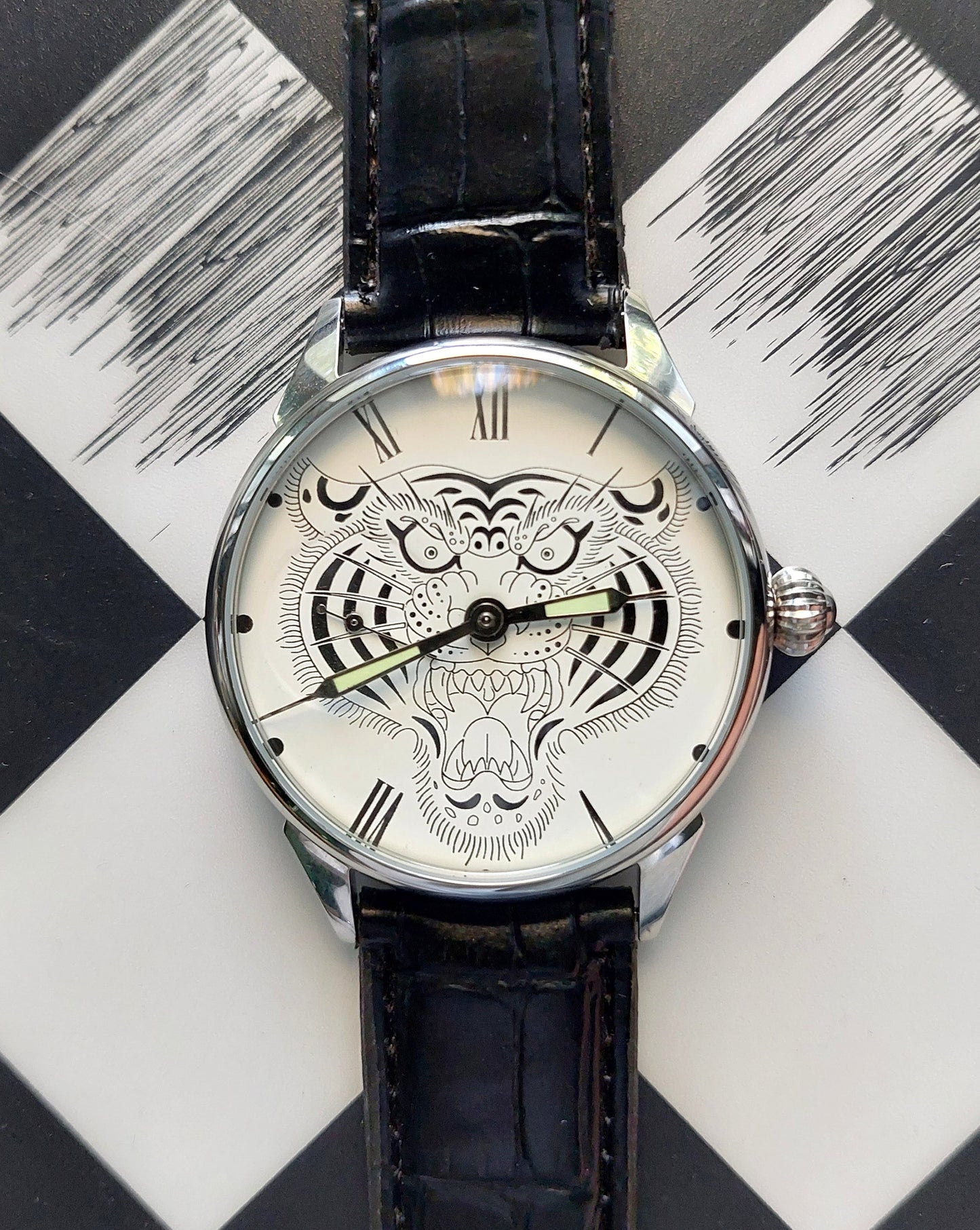 Soviet watch "Molnija", Vintage Watch , Mens watch ,tiger watch, cat watch